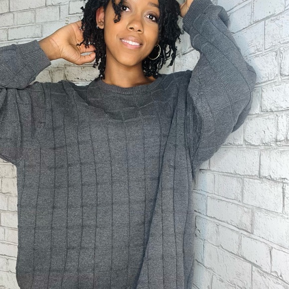 Gray Oversized Sweater - Picture 2 of 6